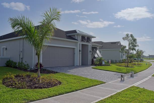 Best Custom Driveway Pavers  in Forest Lake, IL